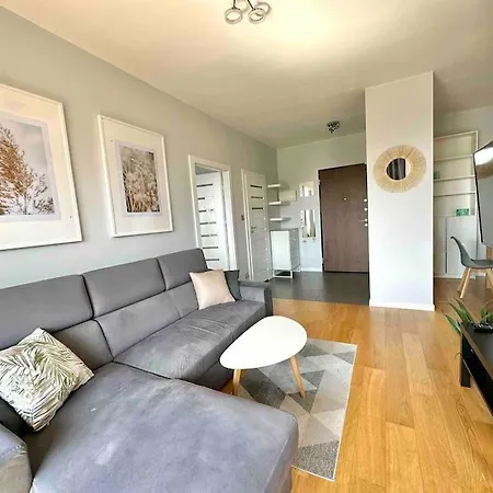 Wola Sowinskiego - Salon, Sypialnia, Balkon, Parking *